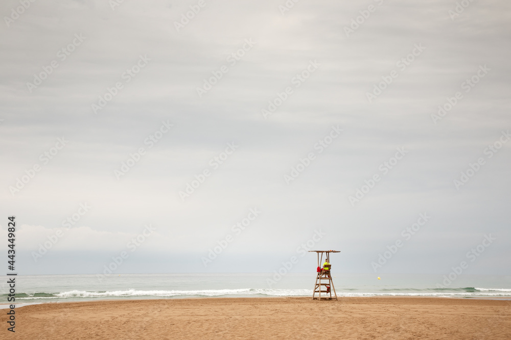 lifeguard stand on the beach