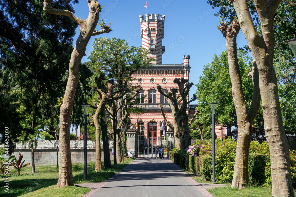 Obraz premium Schloss Montfort in Langenargen am Bodensee