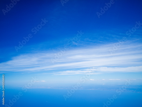 clean horizon from above © oz