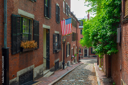 Acorn Street with cobblestone and historic row houses on Beacon Hill in historic city center of Boston  Massachusetts MA  USA. 