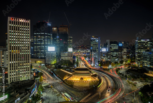 Obraz na płótnie traffic at night Seoul, South Korea. w salonie
