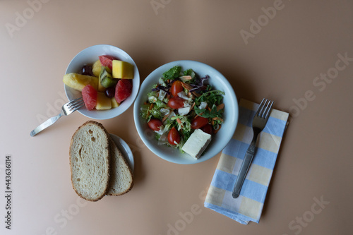 Insalata e frutta