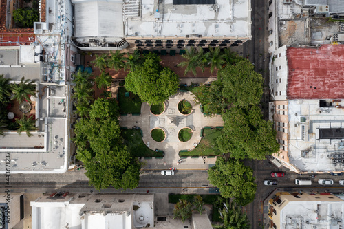 Parque Hidalgo - Merida, Mexico photo