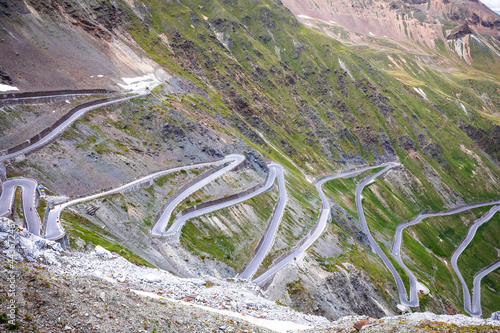 Schilderij op canvas Stelvio mountain pass or Stilfser Joch scenic road view