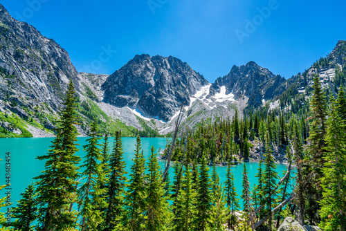 Picture Perfect Colchuck Lake in Enchantments