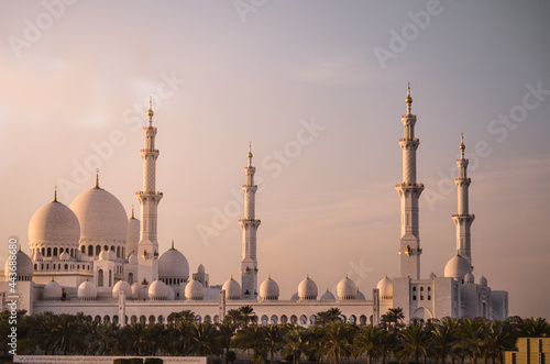 Mosque Zayed of Abu Dhabi during sunset