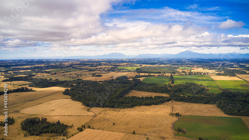 Campo de la Patagonia norte de Chile, ubicado en la región de los Lagos al sur, cerca de la ciudad de Puerto Montt