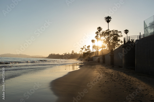 Foto sunset at the beach, Montecito, Santa Barbara, California
