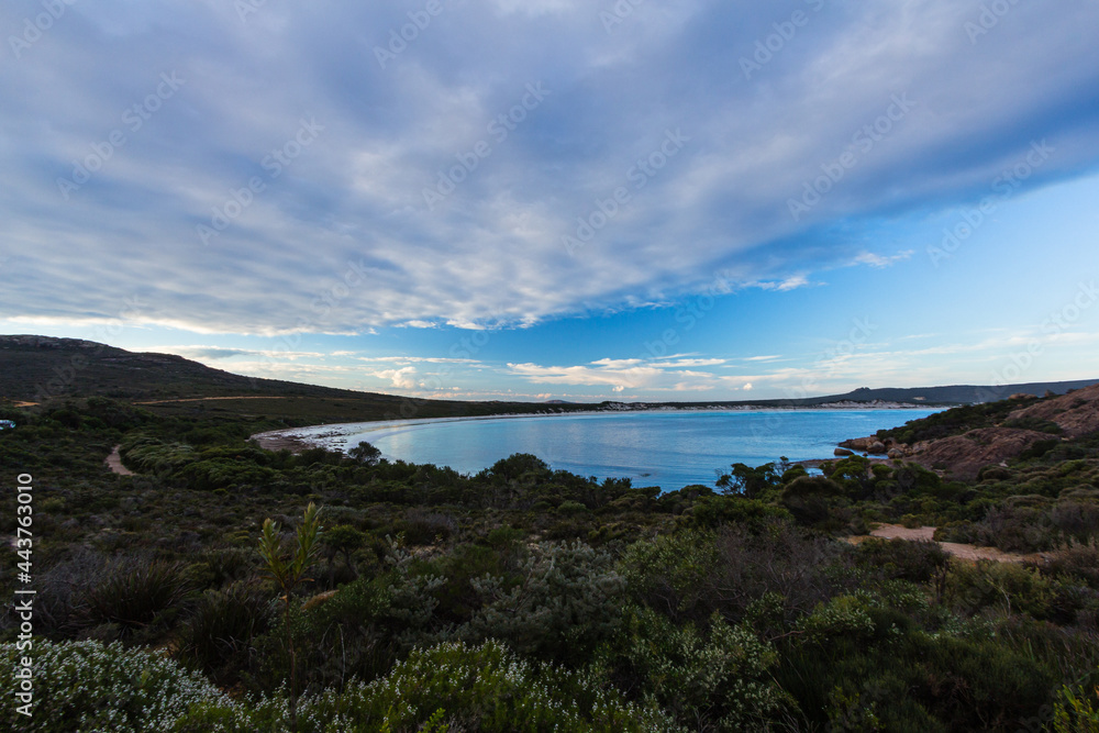 Obraz premium オーストラリア エスペランス近郊のケープ・ル・グランド国立公園のラッキーベイ・ビーチ
