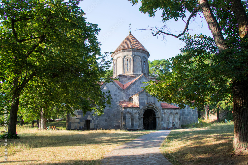 Naklejka premium Old Georgian church in Manglisi, Georgia. Old architecture.
