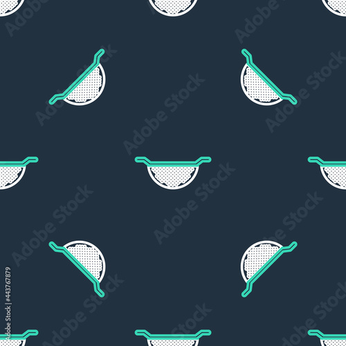Line Kitchen colander icon isolated seamless pattern on black background. Cooking utensil. Cutlery sign. Vector
