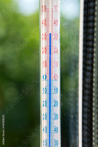 thermometer in the sun