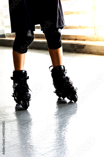Roller Blade Shoes with wheels