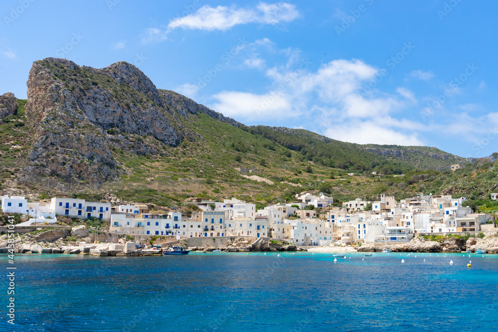 Isola di Levanzo in Sicilia Isola di Levanzo in Sicilia