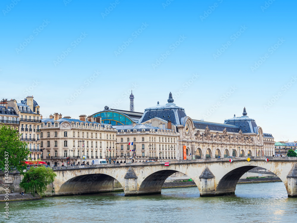 世界遺産　パリのセーヌ河岸