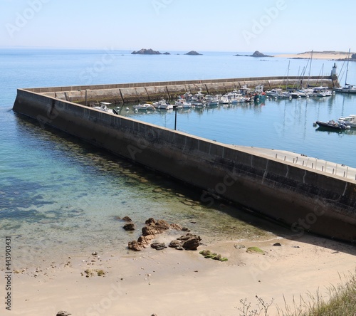 pier in the sea, Houat island 