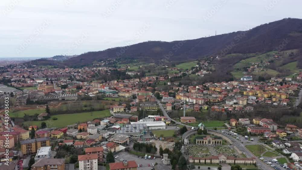 Alzano Lombardo Ospedale, ZONA ROSSA, Bergamo Val Seriana Italy, Ospedale e paese deserto per epidemia quarantena, Drone Aerial Footage View of Hospital Coronavirus red zone quarantine, // no video Alzano Lombardo Ospedale, ZONA ROSSA, Bergamo Val Seriana Italy, Ospedale e paese deserto per epidemia quarantena, Drone Aerial Footage View of Hospital Coronavirus red zone quarantine, // no video