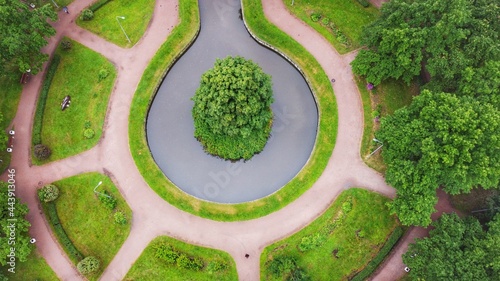 Wallpaper Mural leaf in the garden Torontodigital.ca