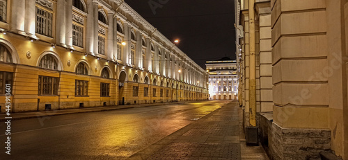 Wallpaper Mural  streets at night Torontodigital.ca