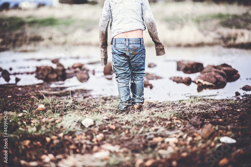 a walk in the mud puddles © Shina