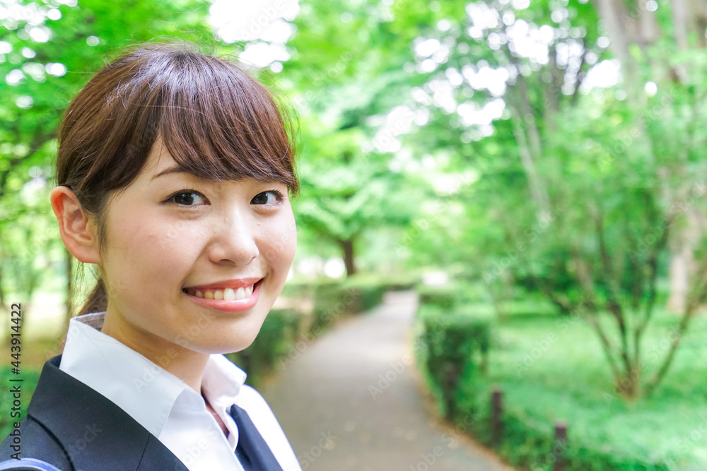 笑顔のビジネスウーマン 笑顔のビジネスウーマン