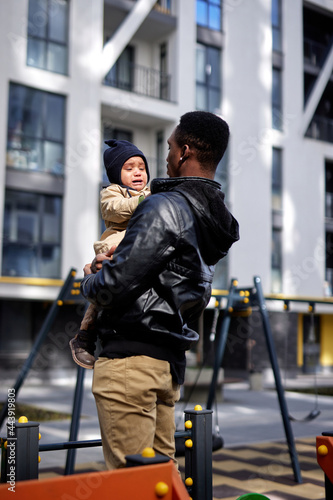 Wallpaper Mural Baby feeling upset during walk  Torontodigital.ca