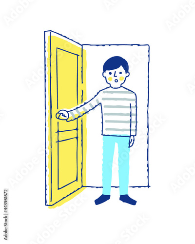 ドアを開ける男性