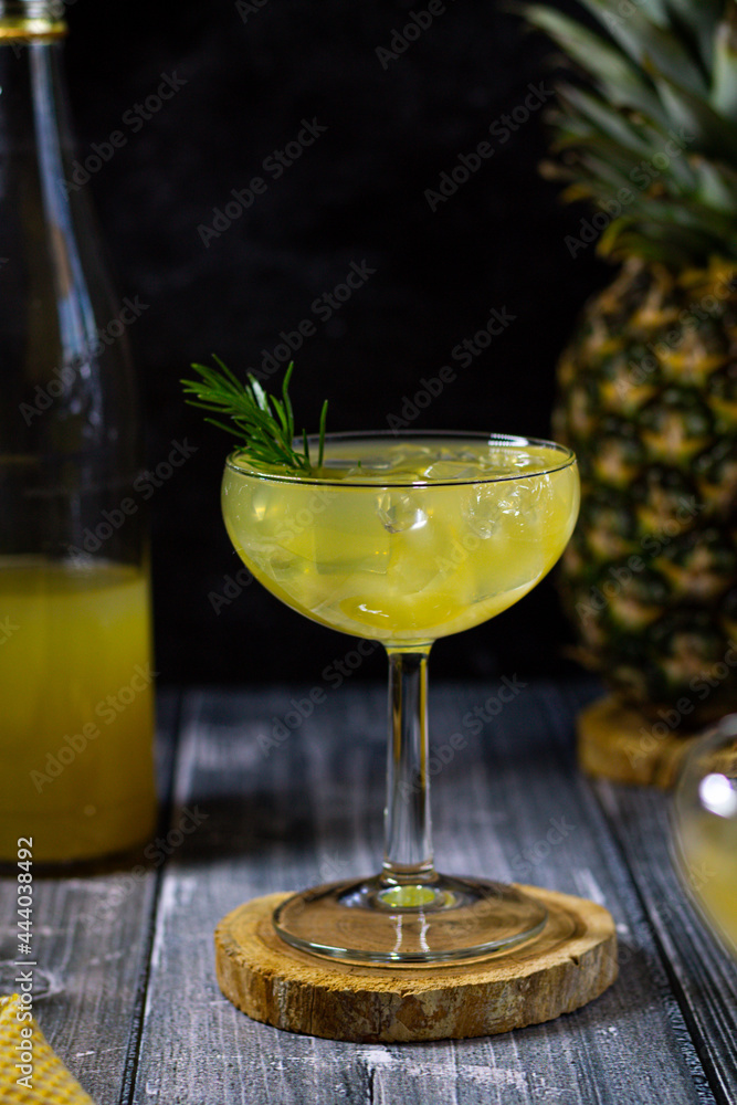 glass of fresh witt ice and pineapple 