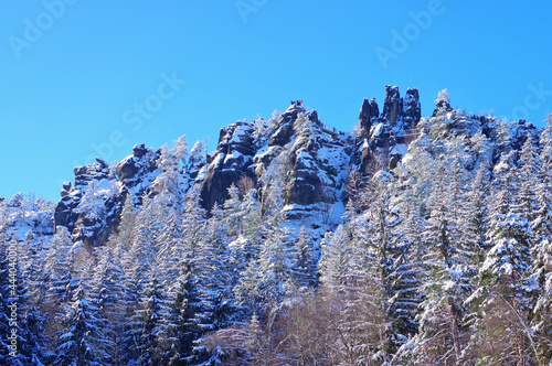 Foto Zittauer Gebirge Nonnensteine bei  Jonsdorf im Winter - mountains Nonnenfelsen i