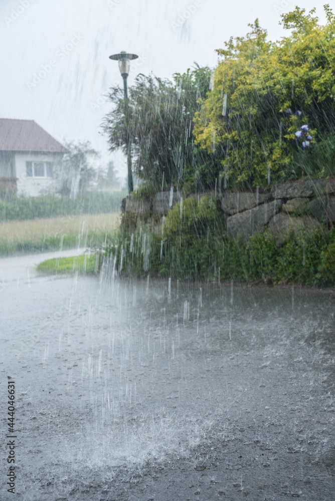 Fotografie Platzregen bei Unwetter