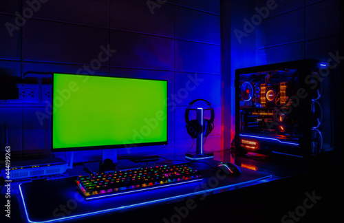 High-End Computing gaming set monitor green screen