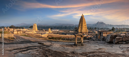 Tableau sur toile Stunning view at Sree Virupaksha Temple, Hampi, Karnataka, India