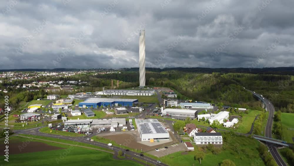 Der TKElevatorTestturm in Rottweil Stock ビデオ Adobe Stock