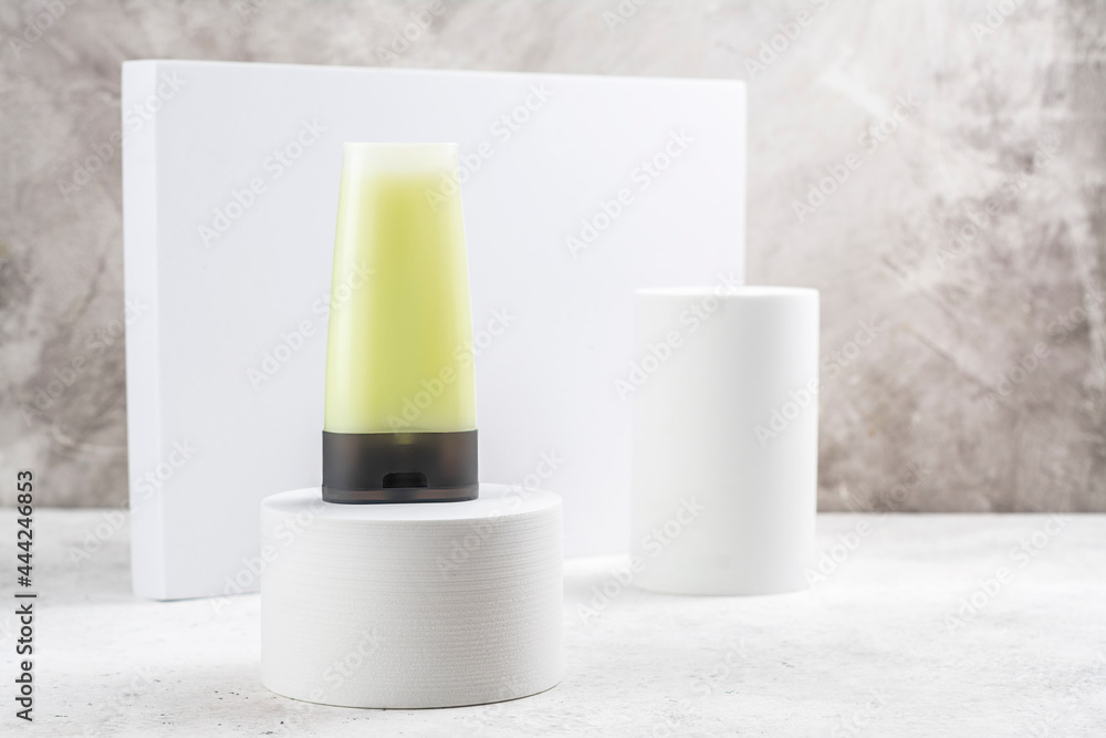 Minimal product display stand Minimal product display stand
