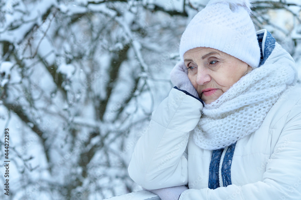 Obraz premium Close up portrait of upset beautiful senior woman