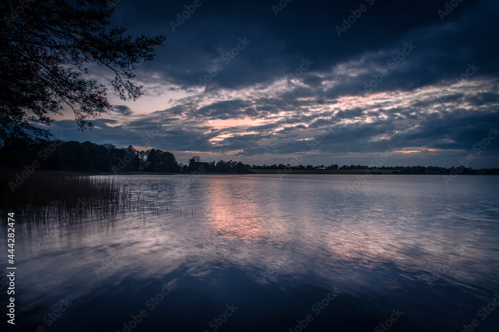 Sonnenuntergang am Pönitzer See