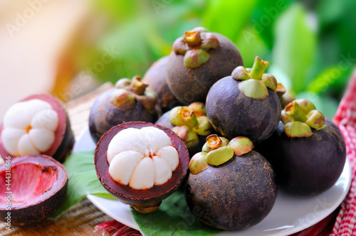 Tablou pe pânză Mangosteen Ready to eat
fruit of Thailand, selective focus