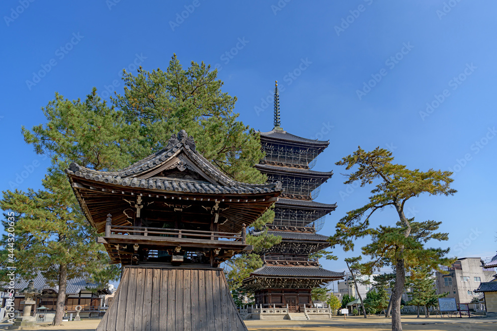 Obraz premium 香川 善通寺 東院（伽藍）の風景