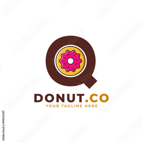 Initial Letter Q Sweet Donut Logo Design. Logo for Cafes, Restaurants, Coffee Shops, Catering.