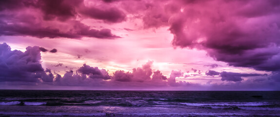 Leinwandbilder Rosa Purple sunset over the sea  © Garuda