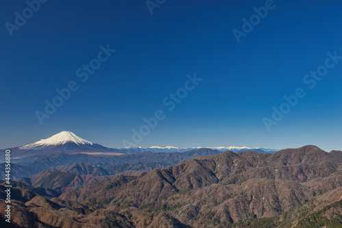 Mt.Tanzawa, Tonodake 冬の快晴の丹沢山登山