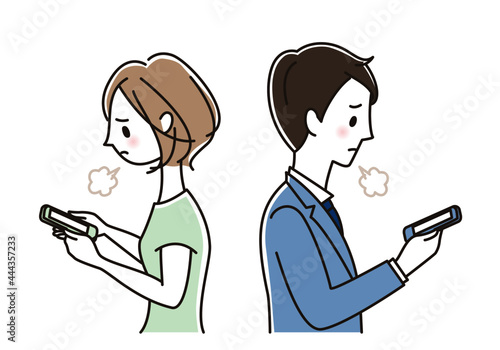 スマホを見てため息をつく男女