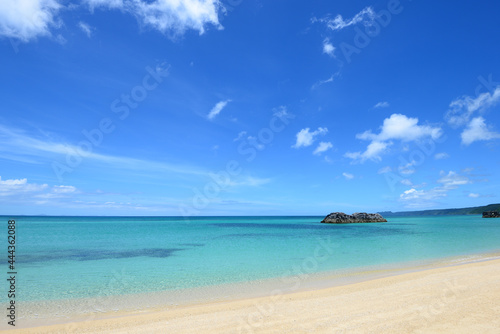 沖縄 美しい海の風景 プライベートビーチ
