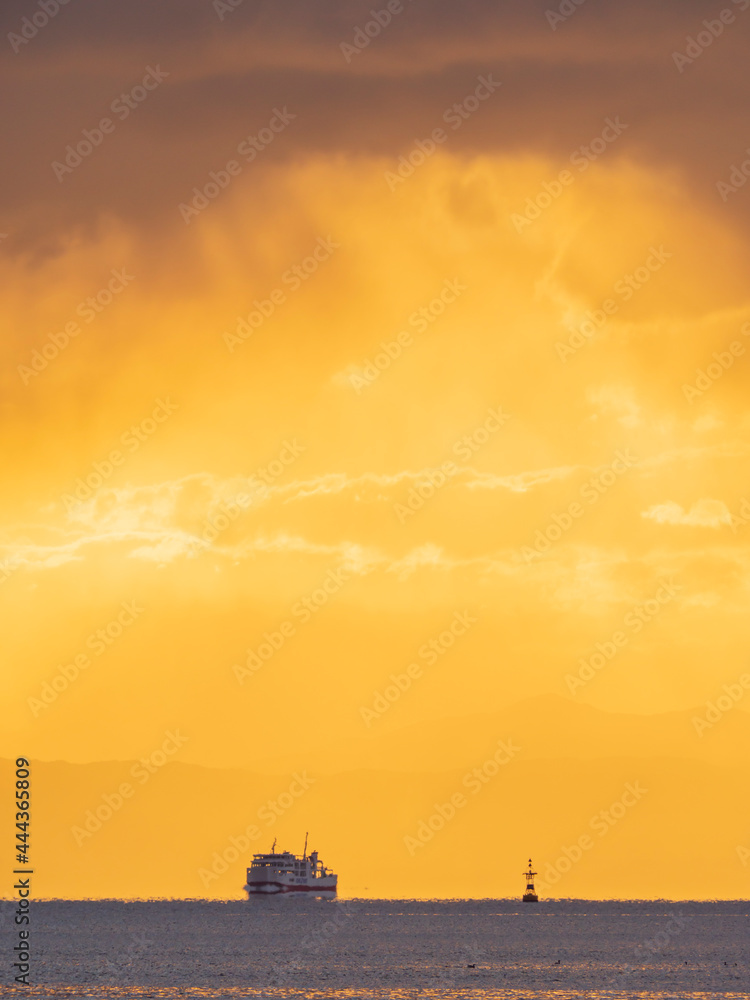 Fototapeta premium 呉市警固屋からの海の風景