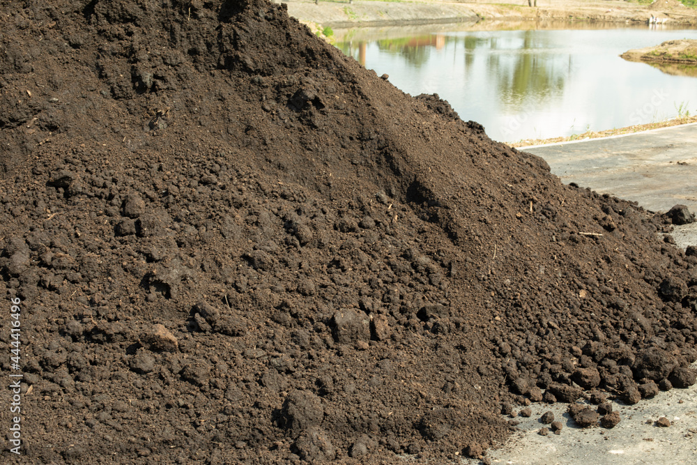 Land for planting plants. The ground is a pile. Land for flowerbeds. Land for planting plants. The ground is a pile. Land for flowerbeds.
