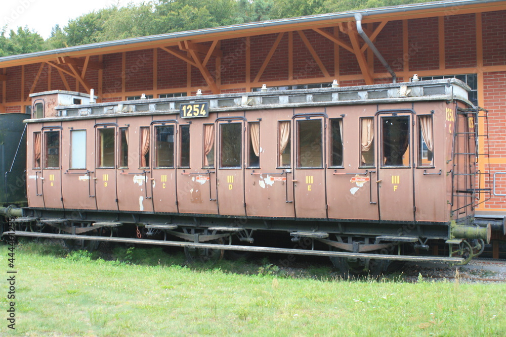 Alter Eisenbahnwaggon. Zugwaggon. Alter Eisenbahnwaggon. Zugwaggon.