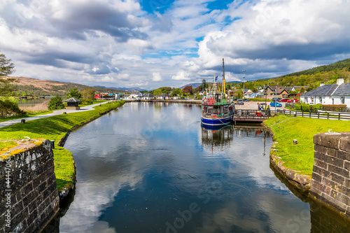 Принти на полотні A view down a lock at Corpach on the Caledonian Canal next to Fort William, Scot