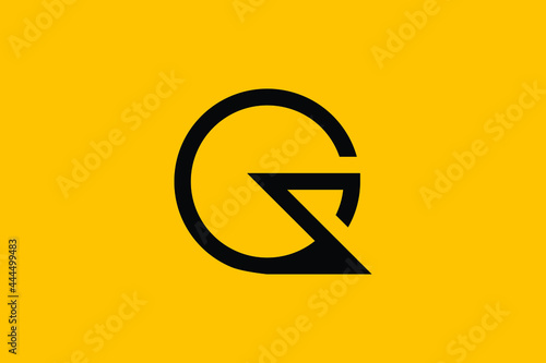 G letter logo design on luxury background. G monogram initials letter logo concept. GR icon design. RG elegant and Professional letter icon design on black background. G RG GR