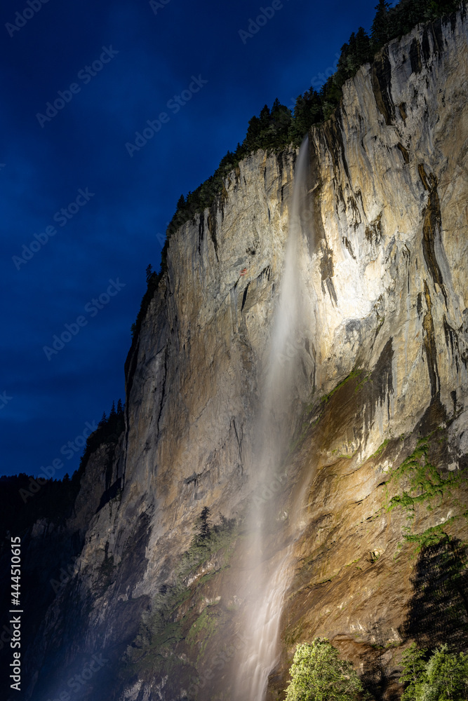 Waterfall in Lauterbrunnen at night