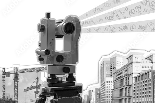 Mapping equipment in constr...